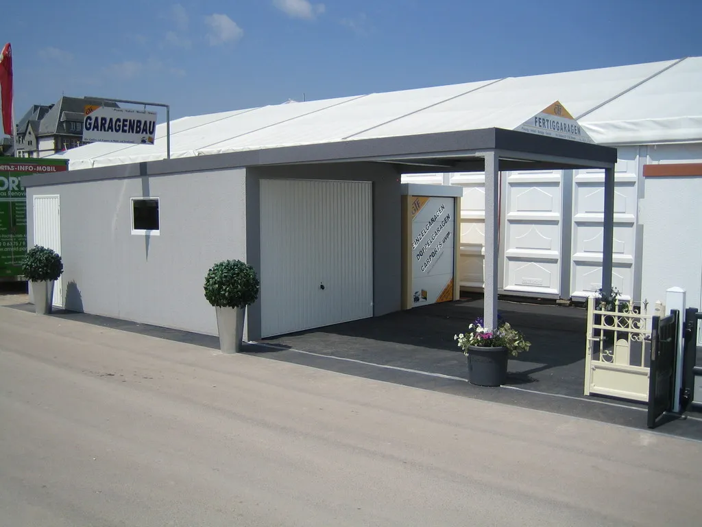 GARAGEN CARPORT KOMBI 35 X10m Mit Schwingtor