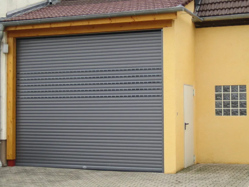 Lamellen Rolltor Fuer Wohnmobil Garage