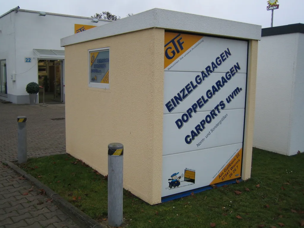 MODELLGARAGE Bzw. Motorradgarage 18 X 28m