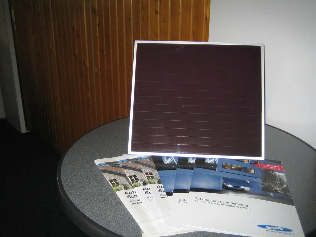 Solarzelle Klein Fuer Leichte Schwingtore